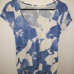 A&E Women's Medium Top